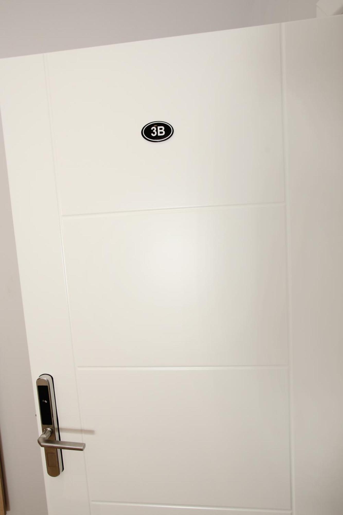 The Met Apartments Durres Exterior photo
